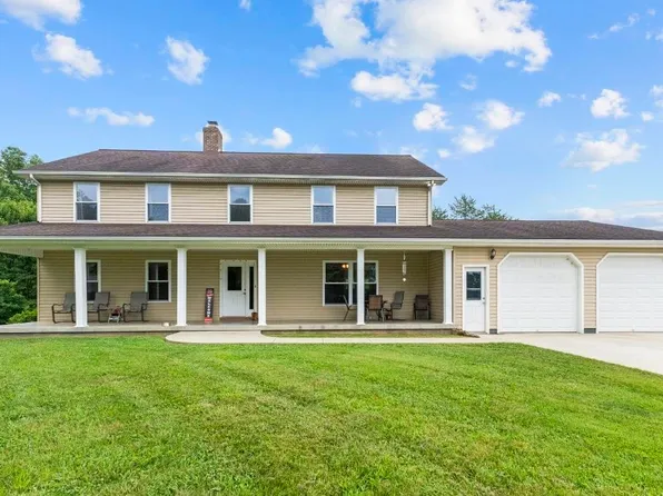 585 Canoe Run, Grayson, KY 41143