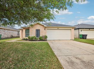 11926 Panay Dr, Houston, TX 77048
