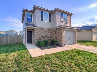 92 Farmer Ln, Jarrell, TX 76537