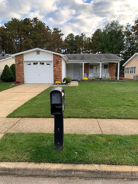 1st image of 80 Courtshire Dr