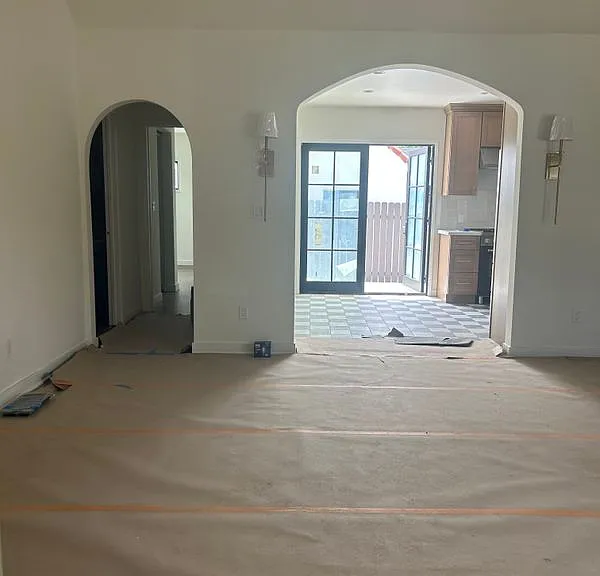 926 E Dryden St — Photo 22
