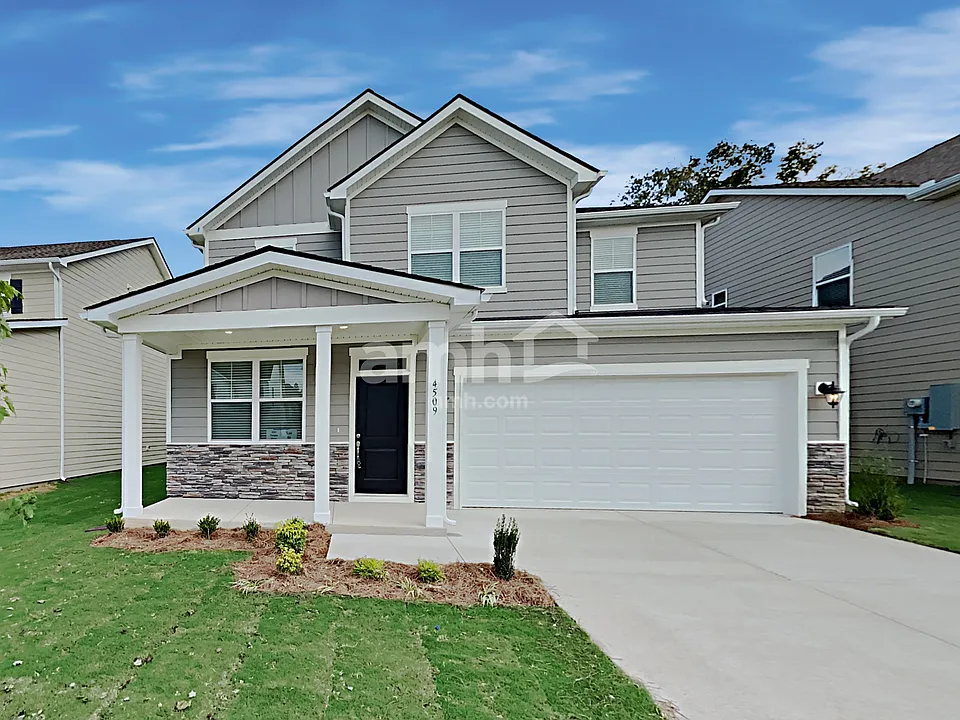 4509 Tarpon Dr