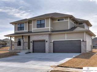 12459 Pheasant Run Ln, La Vista, NE 68046
