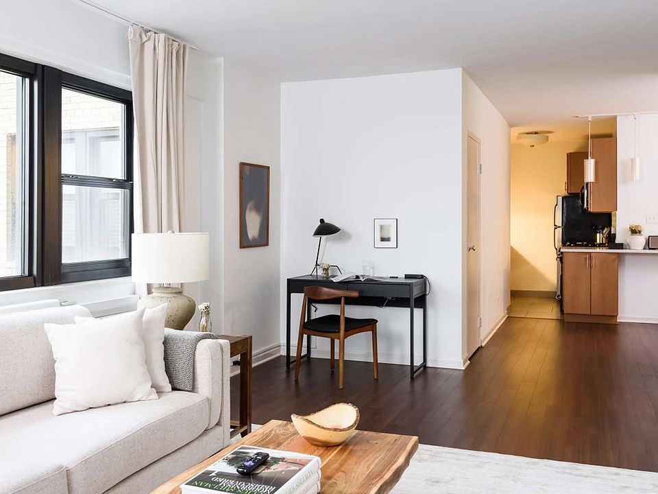 Dining/Living room