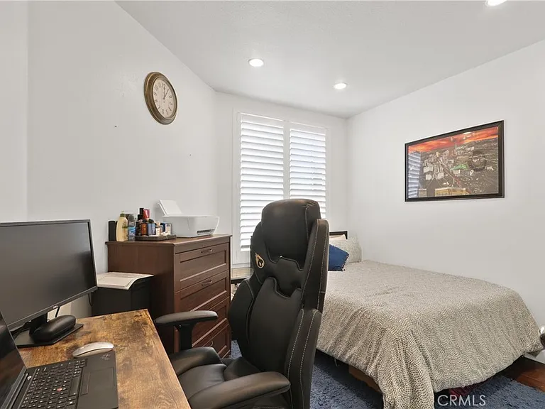 98 Mira Mesa — Photo 9