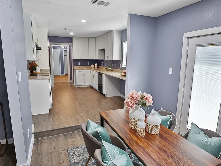 4322 Waikiki Dr — Photo 12