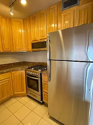 Rented by REAL New York | media 4