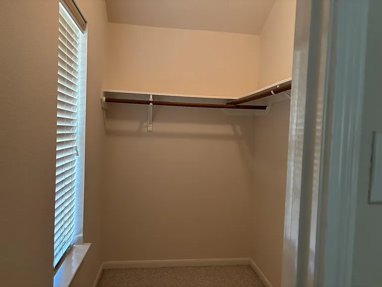 5514 Gatesprings Ln — Photo 38