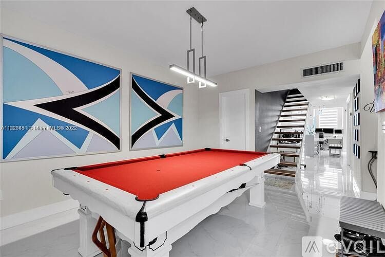 1st image of 9179 Fontainebleau Blvd APT 9