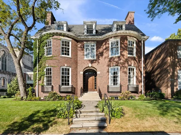 5638 S Woodlawn Ave, Chicago, IL 60637