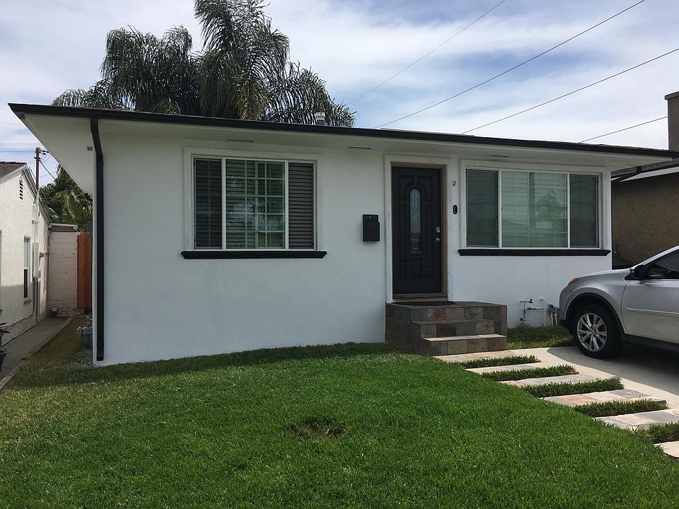 1st image of 5030 W 135th St