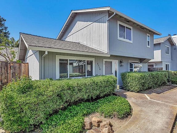 3rd image of 5718 Saxony Ct
