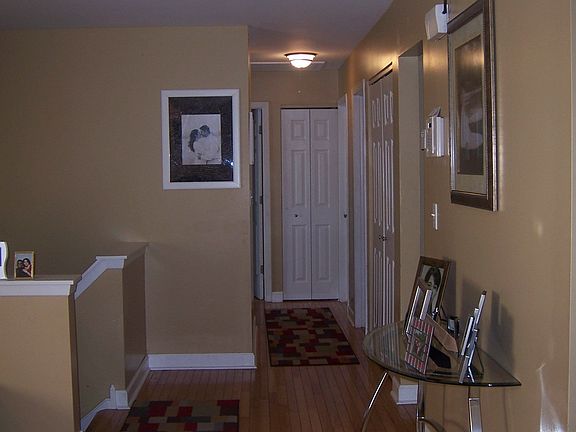 4th image of 198 Lafayette Dr
