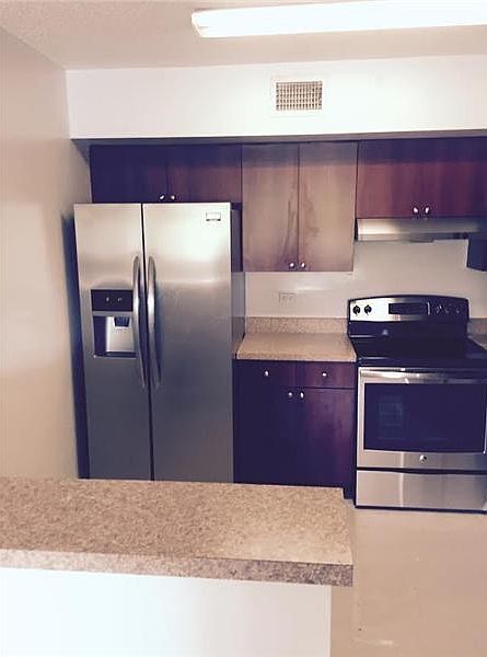 1st image of 3640 N 56th Ave APT 0414