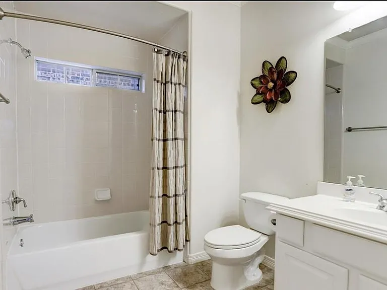1506 Shady Villa Fern — Photo 20