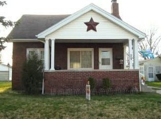 34 Bismark St, Danville, IL 61832