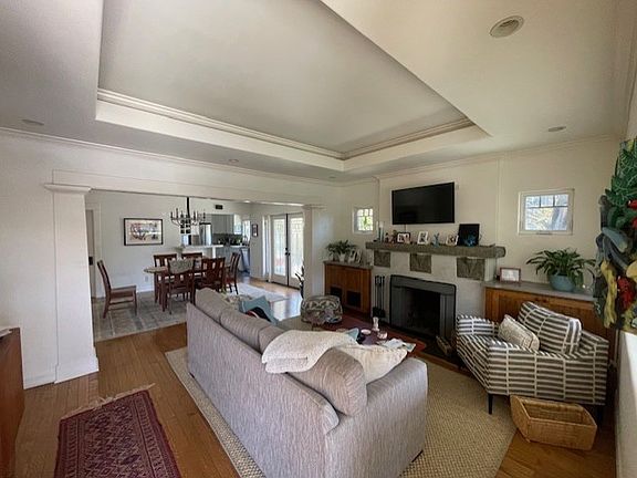 4th image of 232 Belmont Ave
