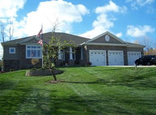 900 53rd St SW, East Sparta, OH 44626