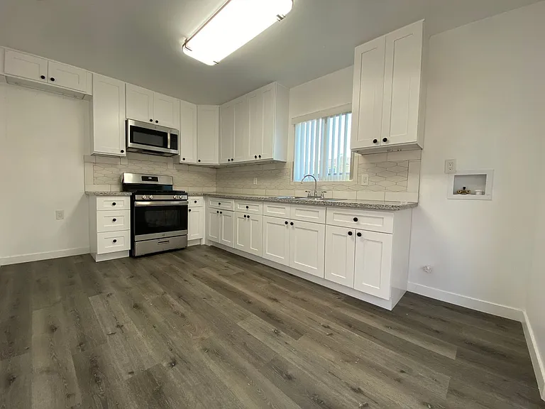 Pinnacle Lomita LLC — Photo 4