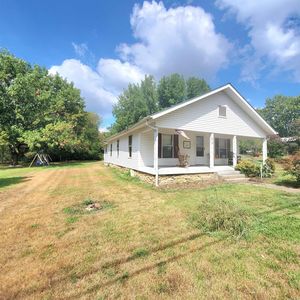 210 N Vine Ave, Ave, AR, 72560