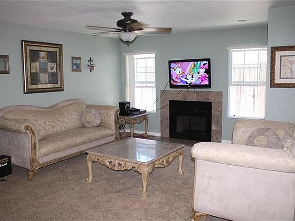4th image of 14 Leros Ct