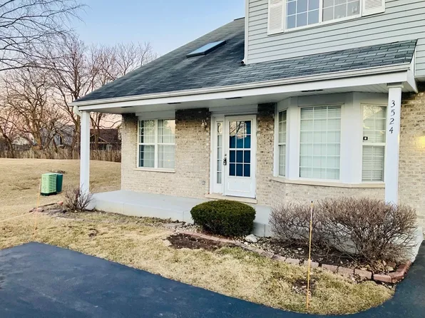3524 Willowview Ct, Aurora, IL 60504