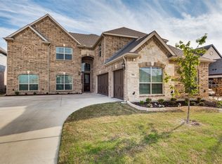 506 Valley Dr, Midlothian, TX 76065