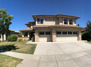 4036 Camelback Dr, Fairfield, CA