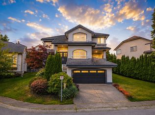 10 Cedarwood Ct, Pt Moody, BC V3H4W2