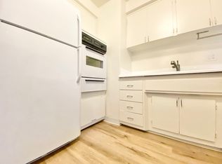 1140 N Clark St APT 214, West Hollywood, CA 90069