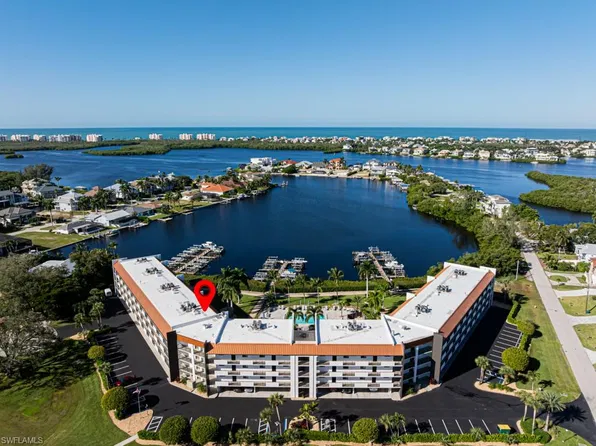 226 3rd ST #311, BONITA SPRINGS, FL 34134
