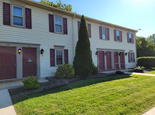701 Brunnerville Rd, Lititz, PA 17543
