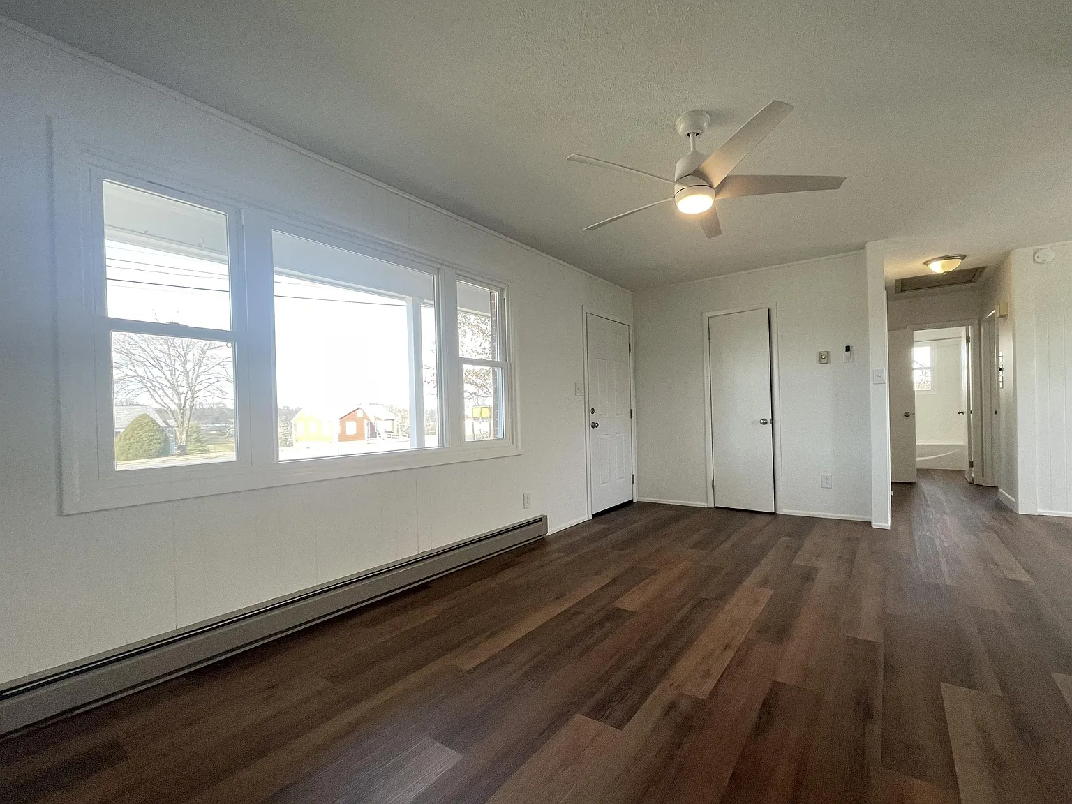 041-01: 317 Enola Road - 1 — Photo 3