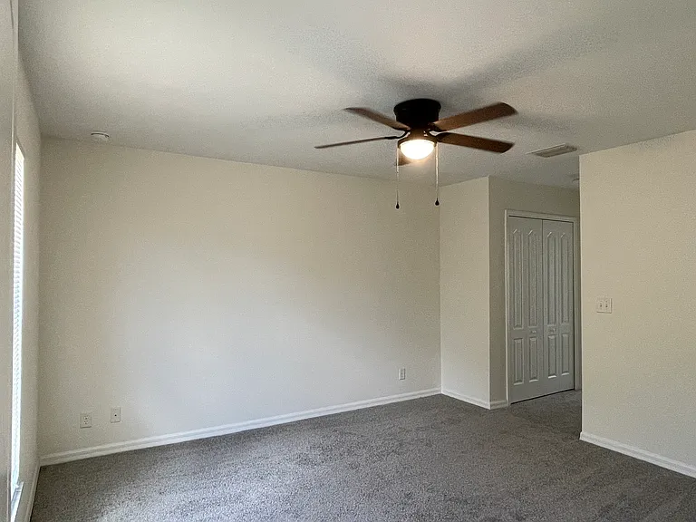 1808 SW 2nd Pl — Photo 13