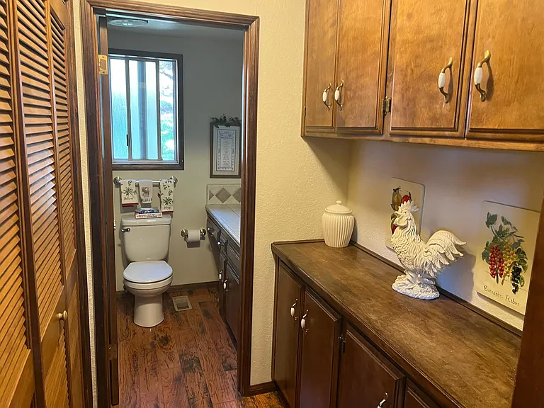 410 Rainer Rd — Photo 13