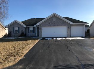 2150 Hayfield Ln, Beloit, WI 53511