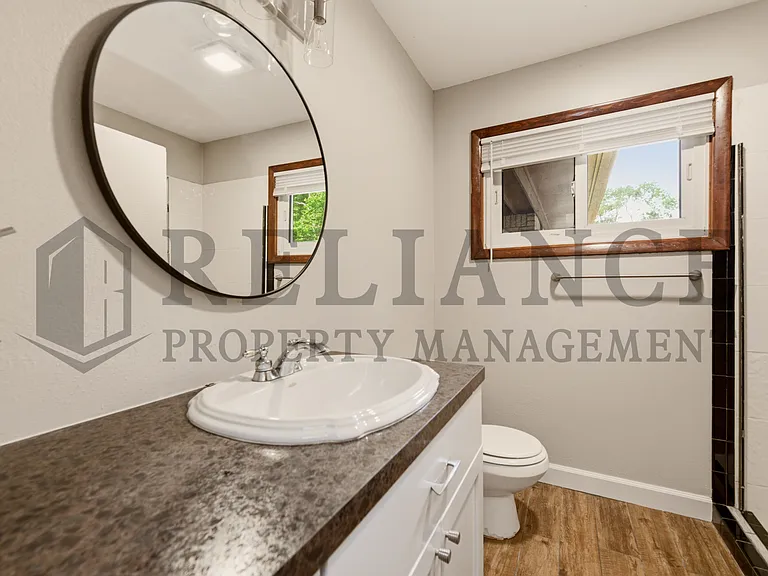 9923 W Binter Ln — Photo 39