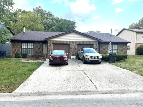 3329 Dovershire Dr, Belleville, IL 62221