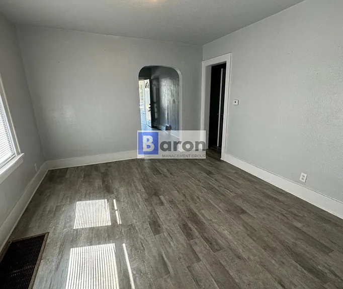 1314 N Johnson St — Photo 5