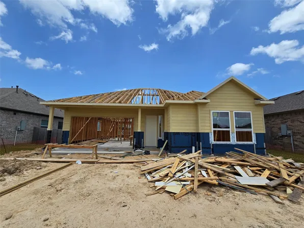 1605 Carefree Cir, Seabrook, TX 77586