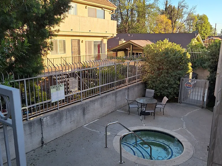 10210 Eton Ave #102 — Photo 3