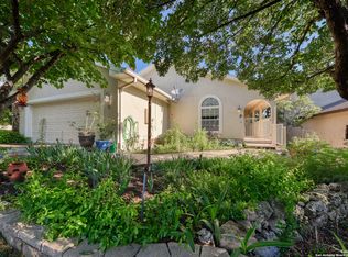 11 Fonthill Way, San Antonio, TX 78218