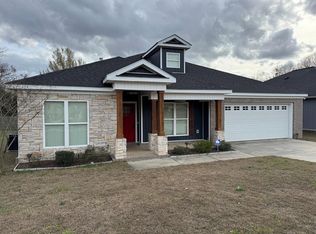 201 Chinkapin Dr, Dothan, AL 36301