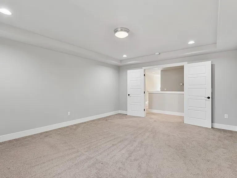 12048 SE May Creek Park Dr — Photo 30