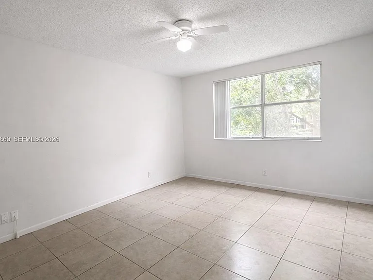 8761 Wiles Rd #206 — Photo 10
