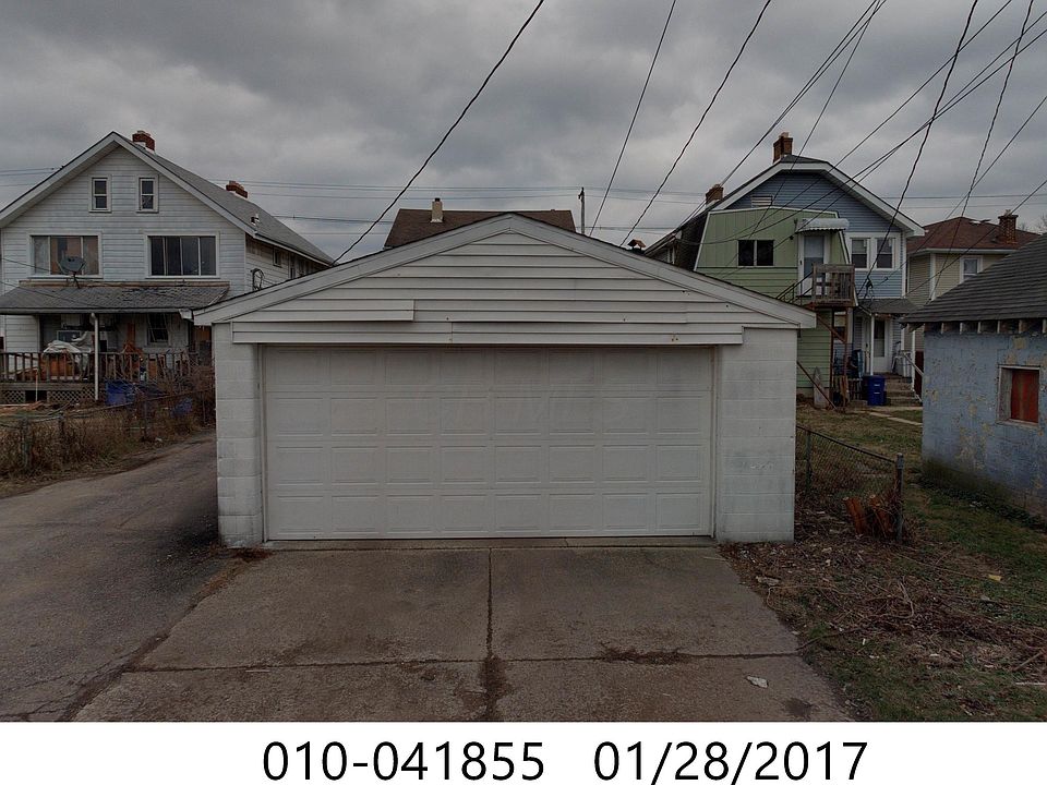 2nd image of 69 N Hague Ave