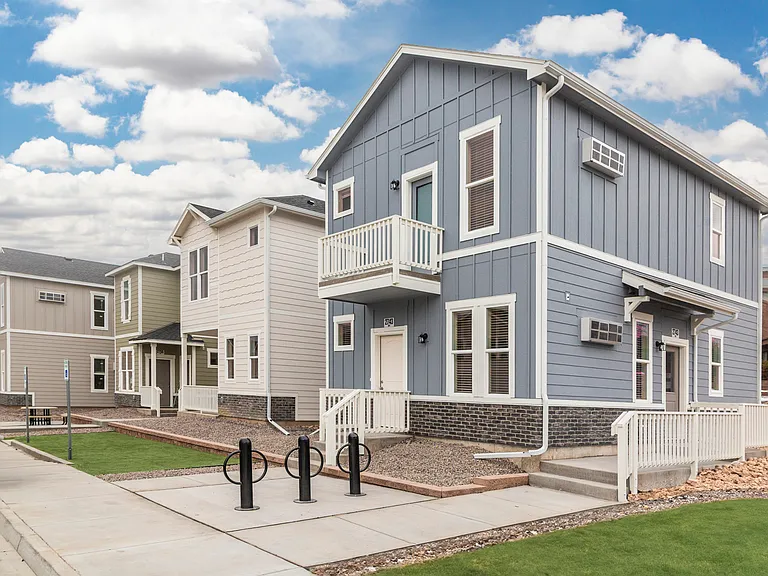 Cottages at Aero Park — Photo 2