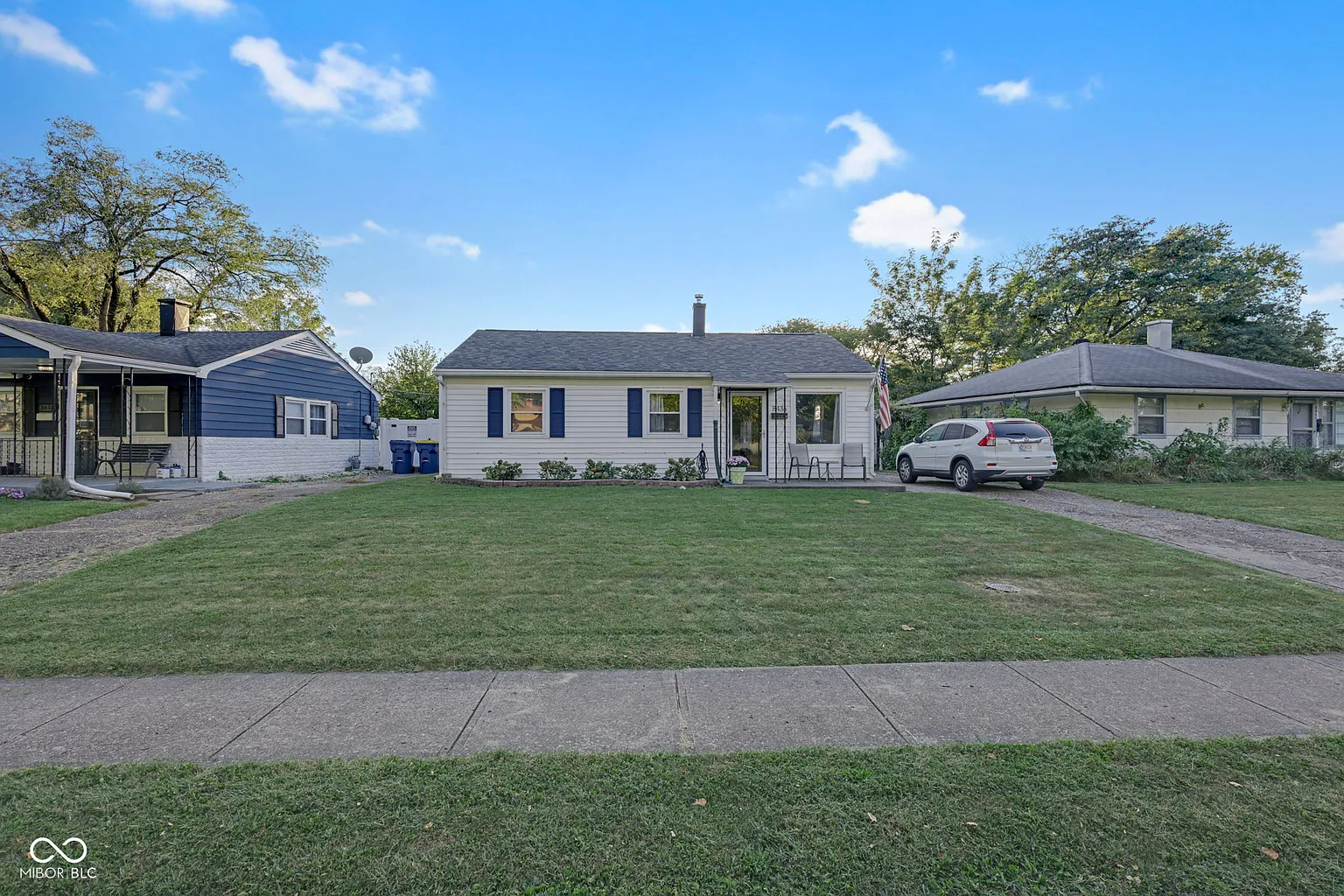 8436 Harrison Dr photo 1