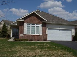19118 Inndale Dr, Lakeville, MN 55044