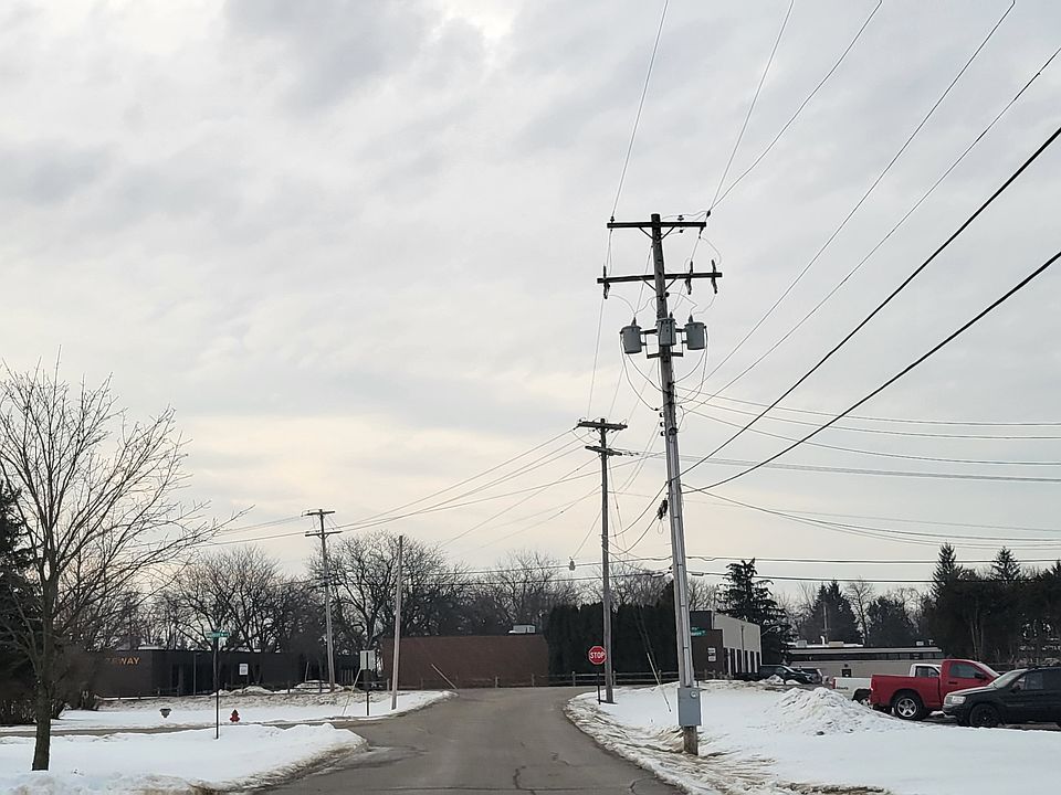 2nd image of 1824 Lawnview Ave